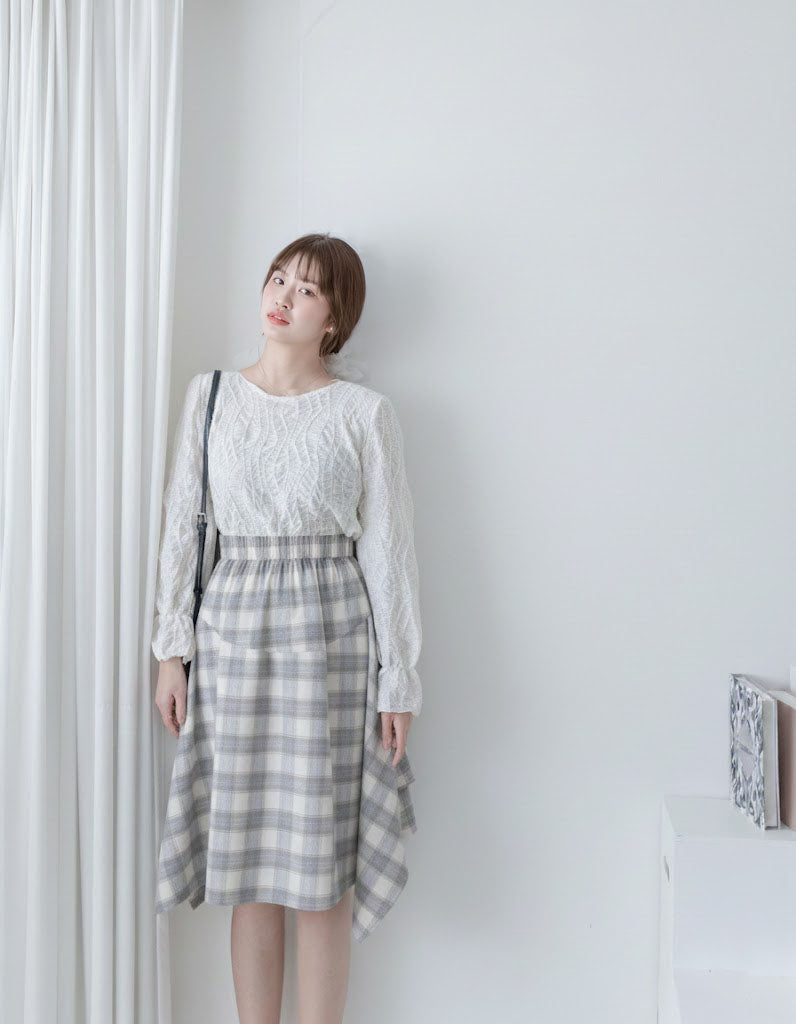 Asymmetrical Checked Skirt 不規則裙擺淡格紋半裙/ SK8924 （pre-order navy 3月3截單)