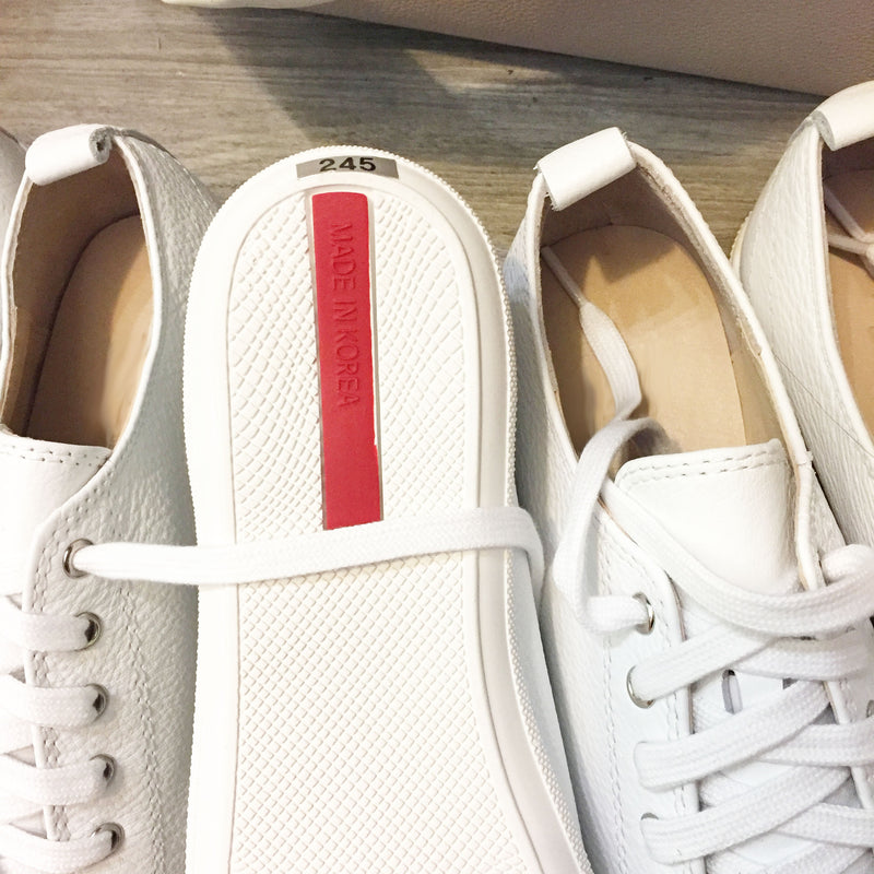 Leather White Sneaker / SH8094