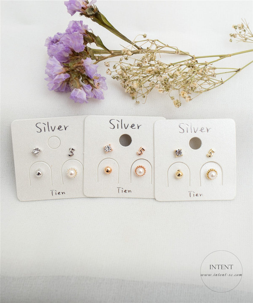 Happy Friday Earrings Set / ER8052