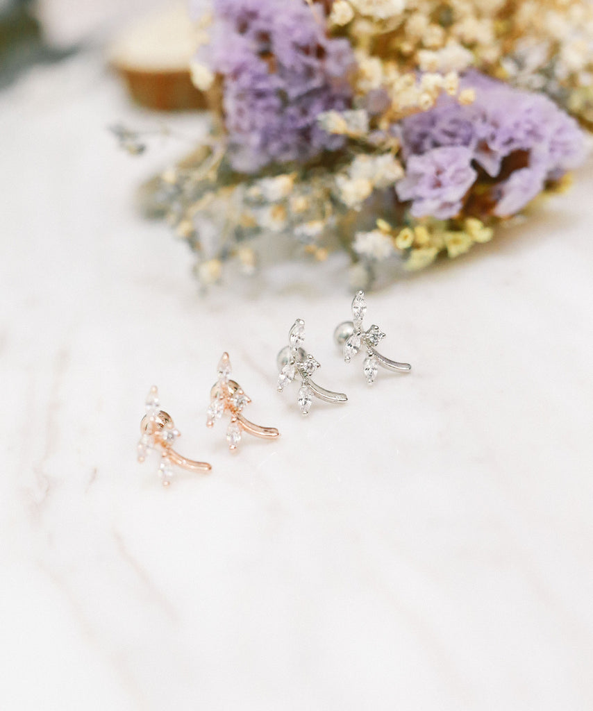 Little Leaf Earrings / ER8178