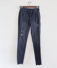 Crazy Slim Ripped Jeans / PT8058
