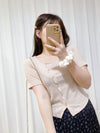 Asymmetric 寬方領斜排鈕扣彈性, Top/ TP8853