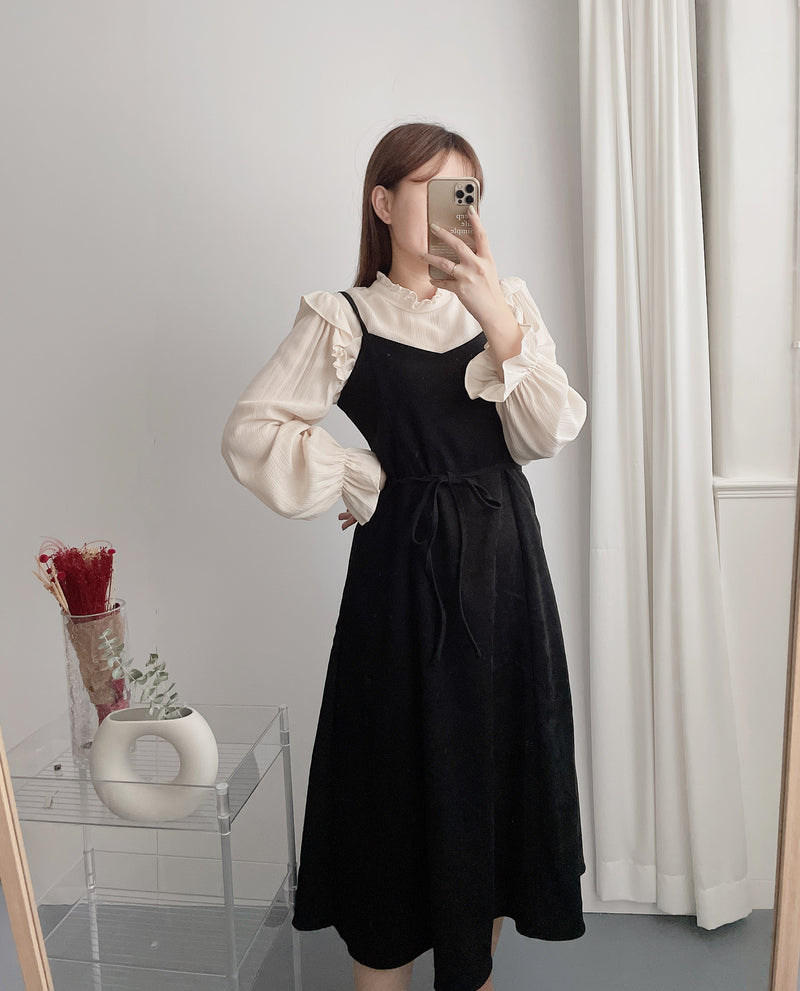 【現貨限量回歸 】Suede 微絨面拼接線條傘形背心裙, Dress/ DS9148