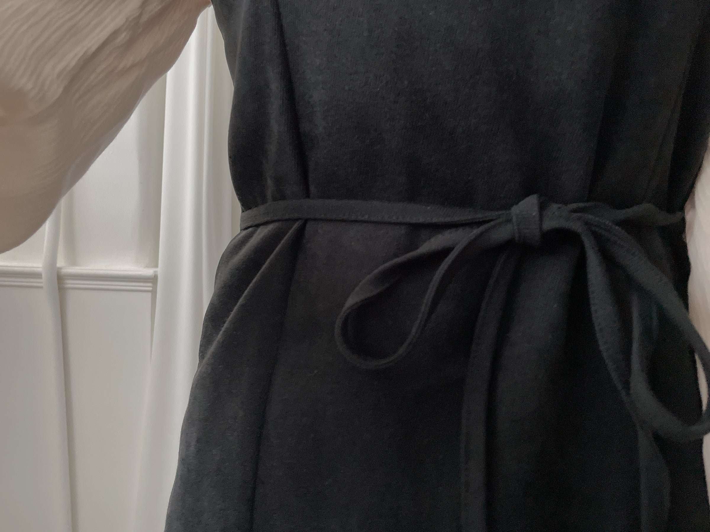 【現貨限量回歸 】Suede 微絨面拼接線條傘形背心裙, Dress/ DS9148