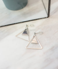 "Ring me" double triangle earrings / ER8140