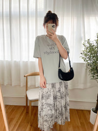 Moon Bathing 浪漫詩句文字,Tee/ TP8776 (honeydew sold out)