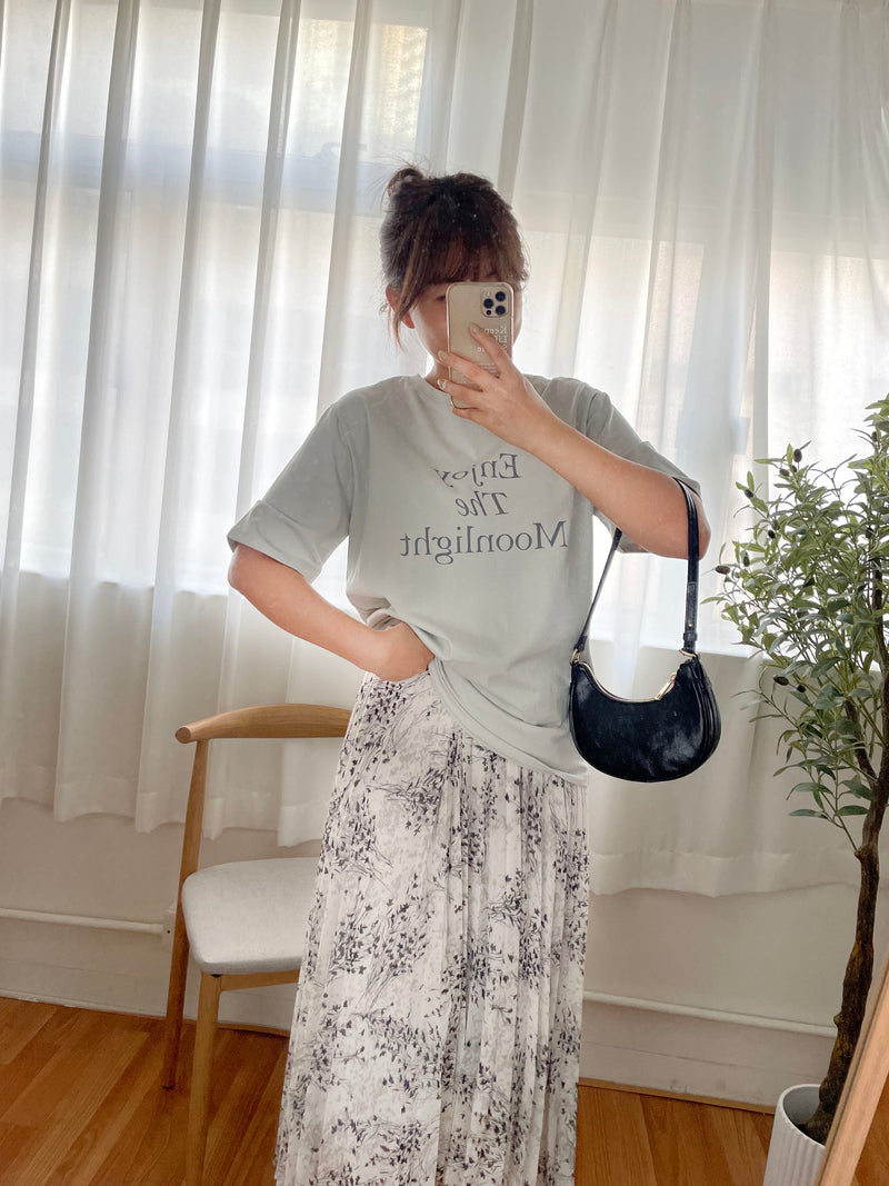 Moon Bathing 浪漫詩句文字,Tee/ TP8776 (honeydew sold out)