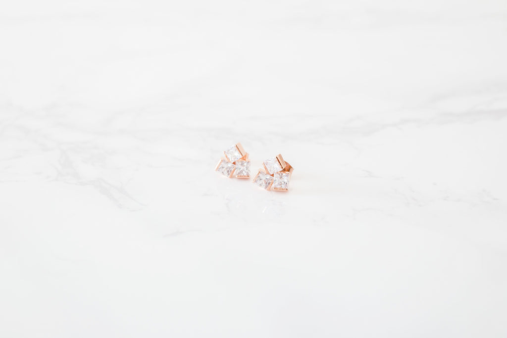 Tri-crystal cube Earrings/ ER8165