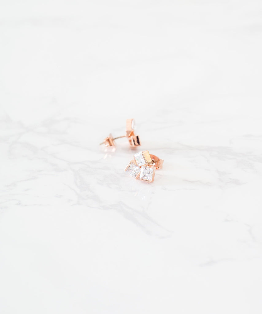 Tri-crystal cube Earrings/ ER8165