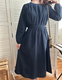 Navy 深藍腰間皺褶後修腰傘裙, Dress/ DS9165