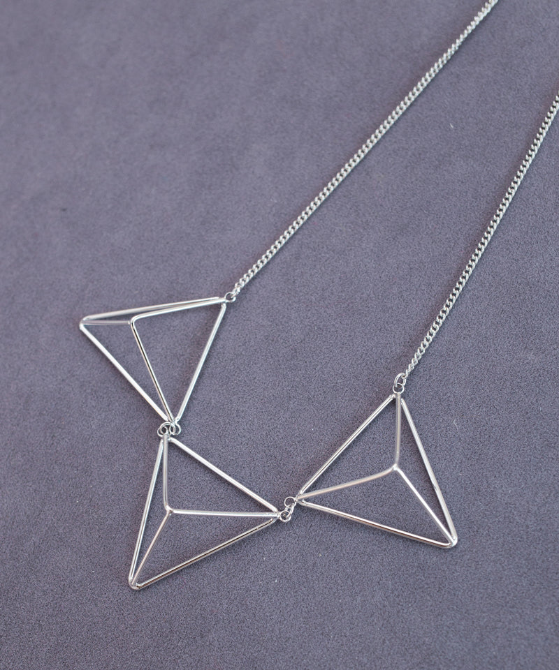 Triangle Dimension Necklace / NL8060