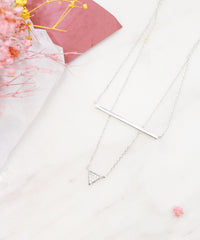 Double Loop Triangle Necklace / NL8088