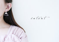 "Ring me" double triangle earrings / ER8140