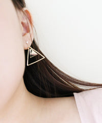 "Ring me" double triangle earrings / ER8140