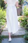 ! 𝕝𝕒𝕤𝕥 𝕗𝕖𝕨 !White Dora 小袖摺口圓領連身裙, Dress/ DS9052