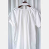 ! 𝕝𝕒𝕤𝕥 𝕗𝕖𝕨 !White Dora 小袖摺口圓領連身裙, Dress/ DS9052