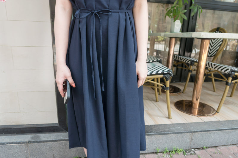 //熱賣重開 超超超值得入手 //Pleated Waist 輕盈方領前後車褶腰身, Dress/ DS9061 (Pre-order)