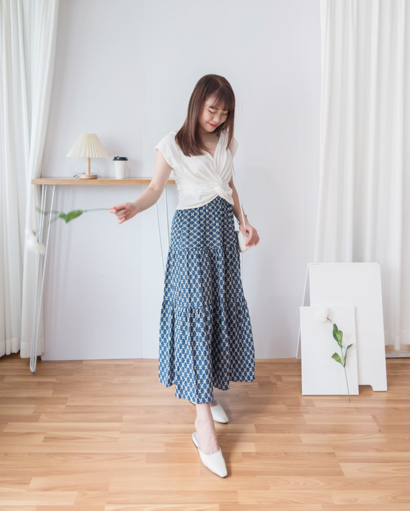 [限量現貨回歸] Cotton Flower 牛仔色橡筋腰花紋三層傘裙, Skirt/ SK8617