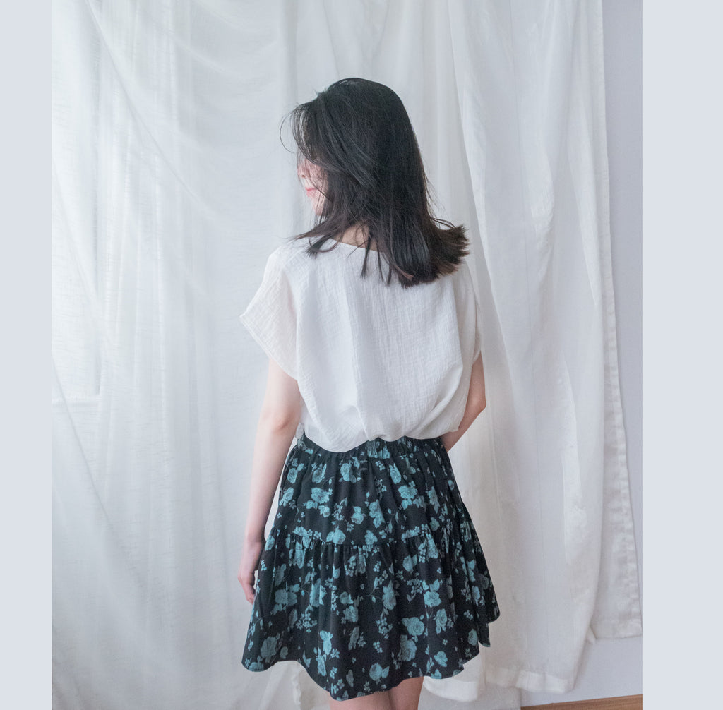 Lisianthus 黑色線條桔梗雙層傘裙(褲裡), Skirt/ SK8629
