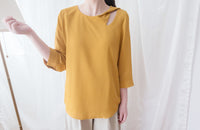 Mustard Twist 芥末黃開領扭紋帶雪紡上衣, Blouse/ BU8838