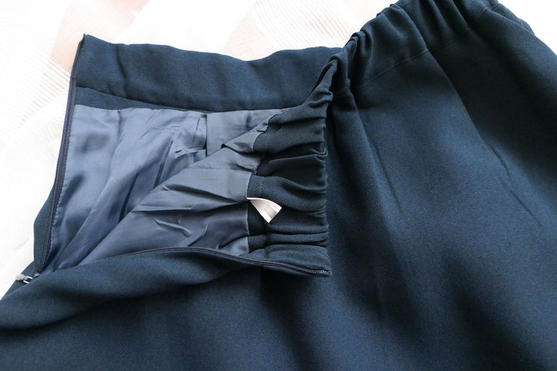 [超熱賣款式 限時加開訂貨✨］Navy Belt 方釦腰帶後橡筋傘形半身裙, Skirt/ SK8636