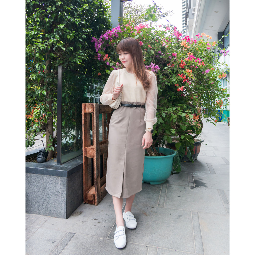 Lace Sleeve 杏色點點雙層手袖花花衣邊, Knit Top/ TP8800