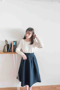 【現貨限量回歸 GreyishBlue/White】Pleated Sleeve 簡約雪紡漸細百褶手袖, Blouse/ BU8856