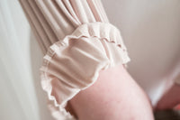 【現貨限量回歸 GreyishBlue/White】Pleated Sleeve 簡約雪紡漸細百褶手袖, Blouse/ BU8856