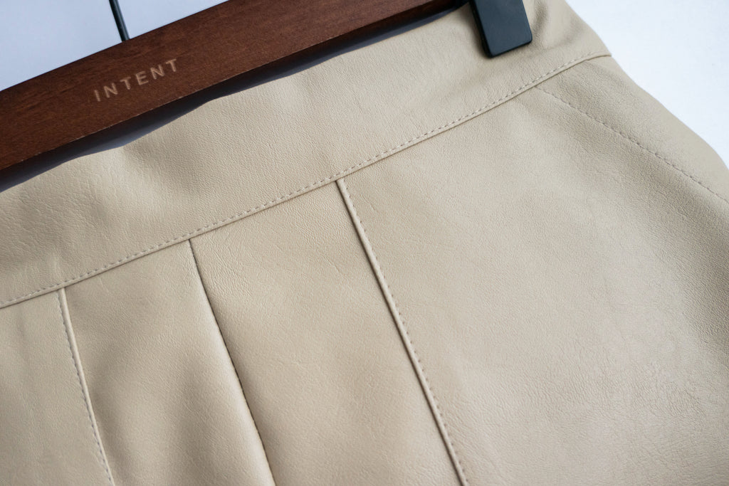Faux Leather 簡約皮感雙口袋半身裙, Skirt/ SK8646