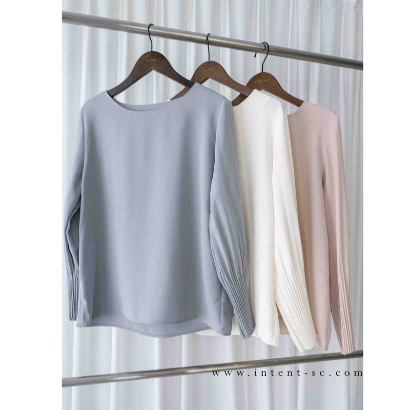 【現貨限量回歸 GreyishBlue/White】Pleated Sleeve 簡約雪紡漸細百褶手袖, Blouse/ BU8856