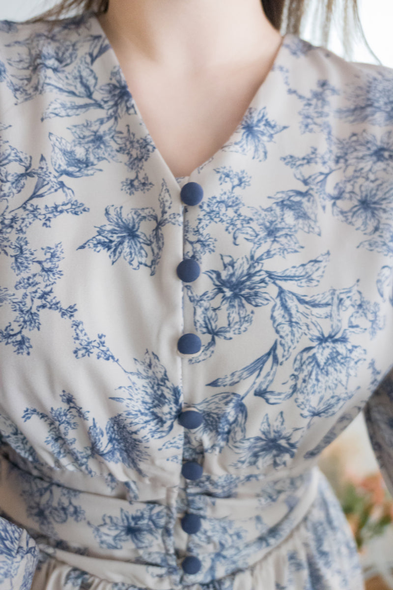 【早秋預訂優惠 -$15】（intent x Korea 獨家款) Porcelain 線條青花瓷顯瘦後橡筋, Dress/ DS9135 （Pre-order/優惠 9月14日完結)
