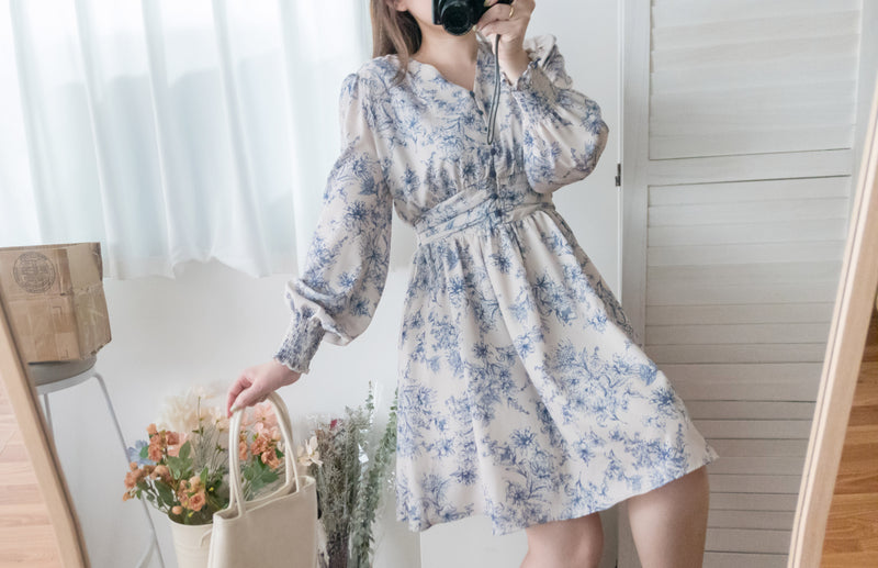 【早秋預訂優惠 -$15】（intent x Korea 獨家款) Porcelain 線條青花瓷顯瘦後橡筋, Dress/ DS9135 （Pre-order/優惠 9月14日完結)