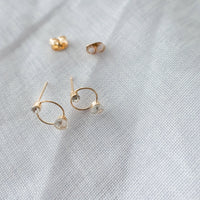 Crystal Universe, Earrings/ ER8325