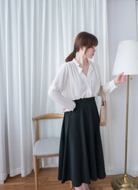 Silk Smooth 四色絲滑質料顯瘦傘形長裙, Skirt/ SK8673 （black/mint sold out)