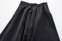 Silk Smooth 四色絲滑質料顯瘦傘形長裙, Skirt/ SK8673 （black/mint sold out)