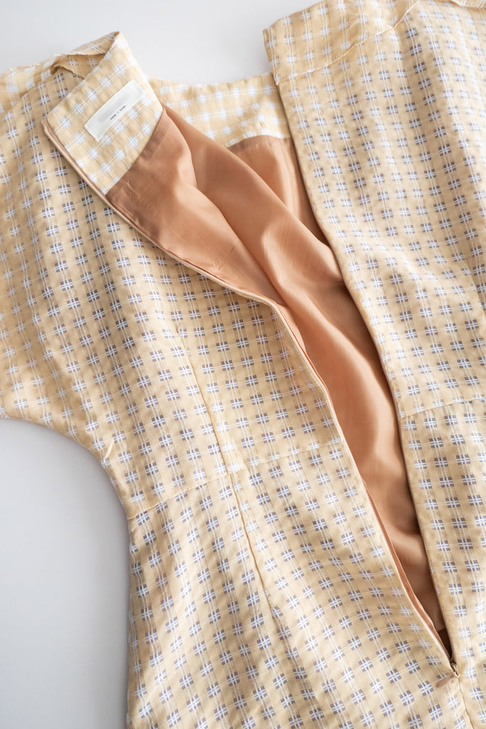 Elegant Check 細緻船領荷葉邊織格紋連身裙, Dress/ DS9193 （light yellow soldout)