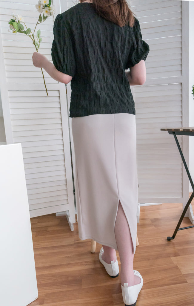 Lady Elastic 彈性直身簡約斯文後開叉半身裙, Skirt / SK8689 (black sold out)