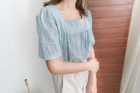little Floral 飄逸麻棉方領刺綉小花, Blouse/ BU8562