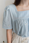 little Floral 飄逸麻棉方領刺綉小花, Blouse/ BU8562