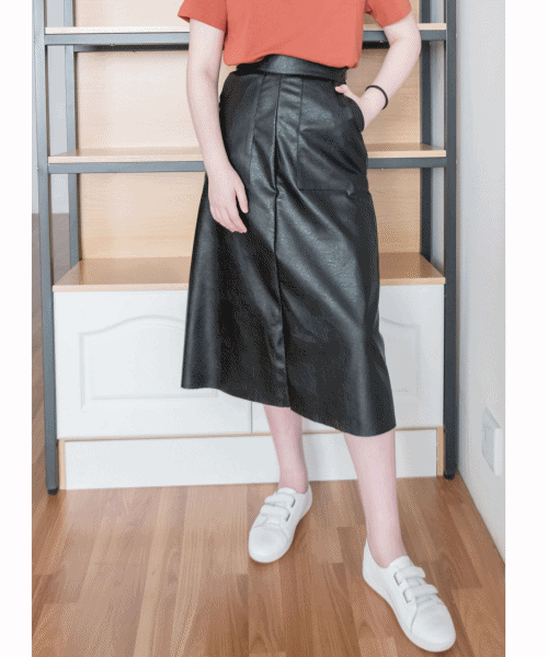Faux Leather 簡約皮感雙口袋半身裙, Skirt/ SK8646