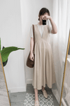 PLEATED VEST 開V領口腰線下百褶背心裙, DRESS/ DS8829